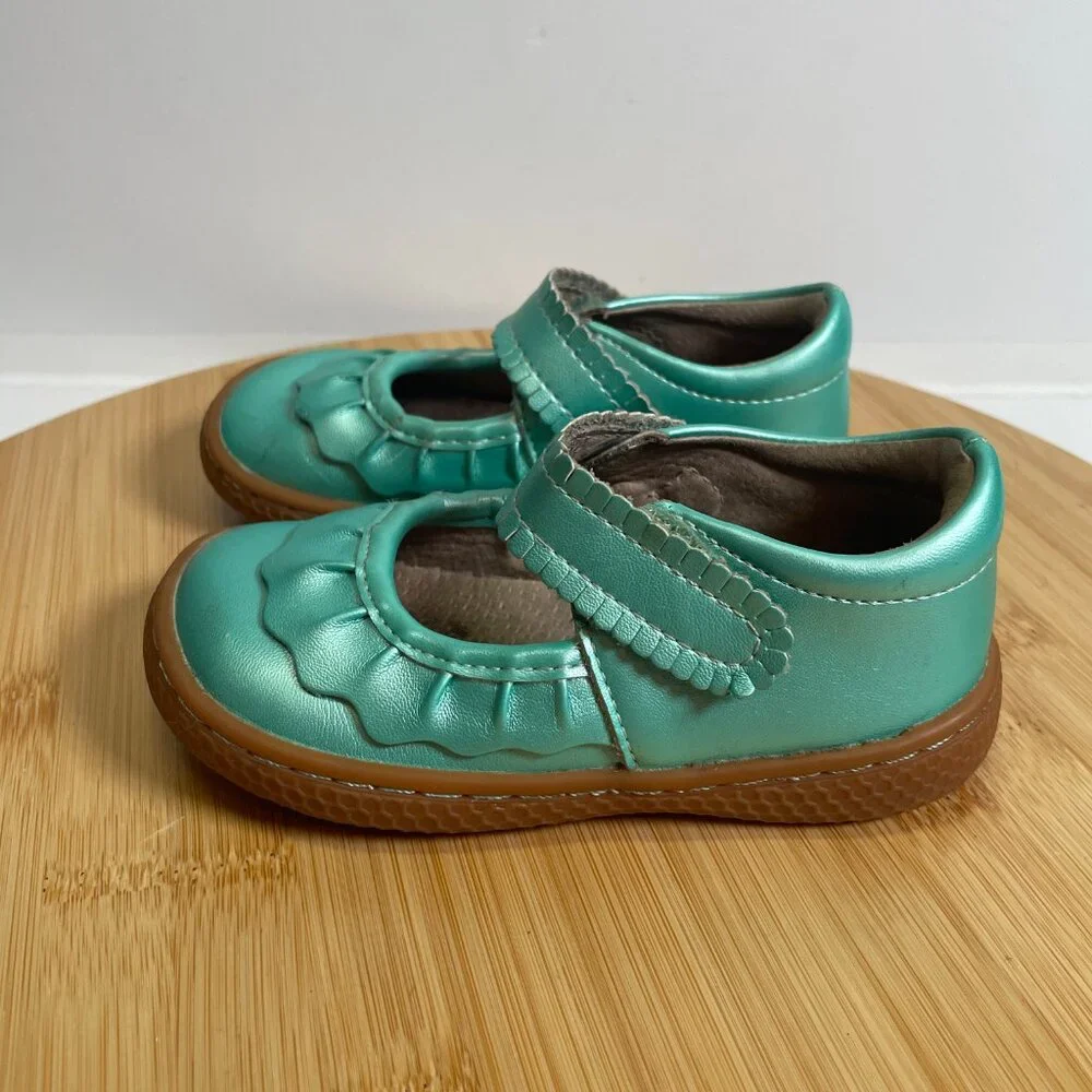 Livie & Luca Girls 6 Metallic Blue Ruche Leather Mary Jane Shoes Flats
